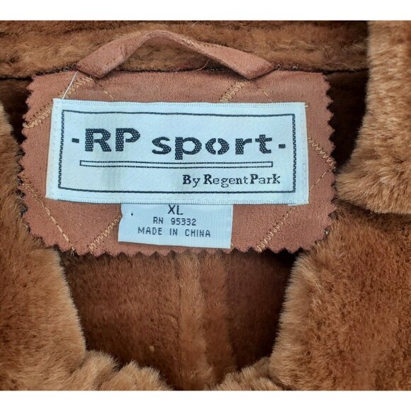 RP Sports By Regent Park Faux Fur Trim XL Vest | Stylish Winter Outerwear | Cozy - Picture 9 of 11